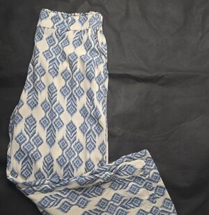 Cg L Cg Pull On Pants White Blue Relaxed Flowy Rayon Southwesst Boho Fesival M